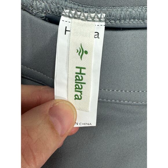 Halara Women's Flex High Waist Pleated Gray Wide Leg Pants - Size XL-P (34x27) - Picture 3 of 4